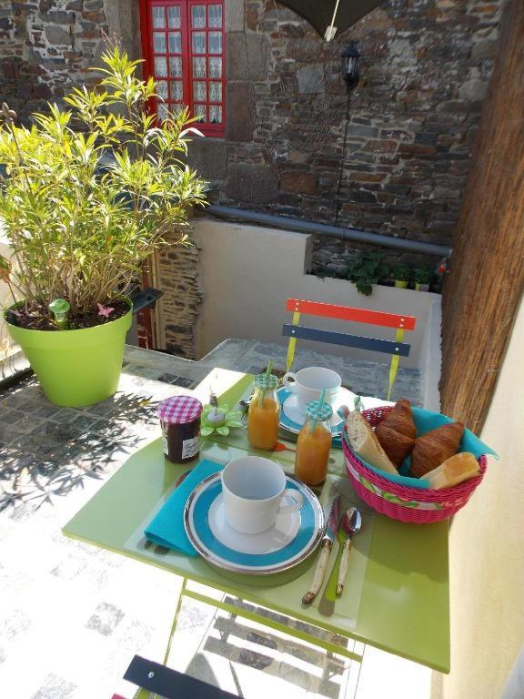 Chambre Du Retour En Enfance - Abdl Dol-de-Bretagne Extérieur photo